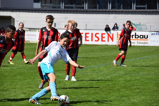 前锋线上的 前锋线上的